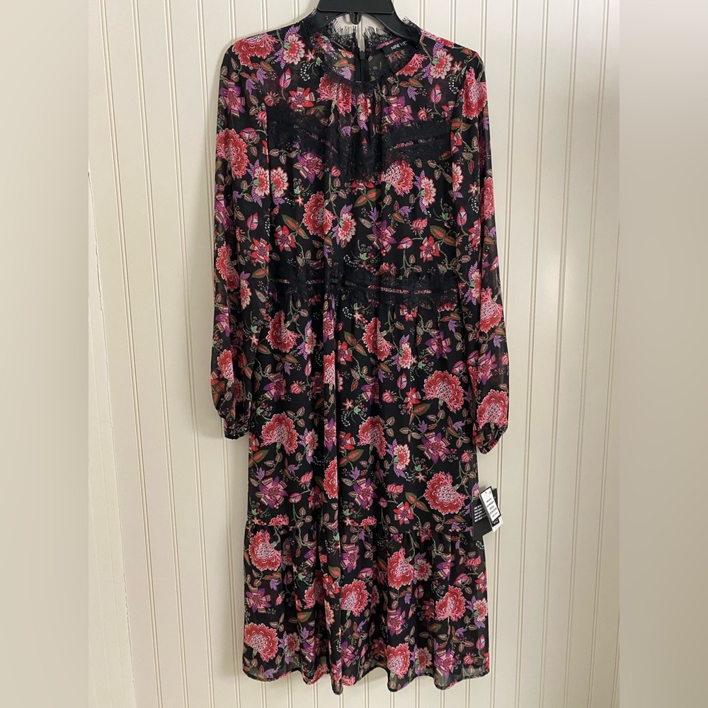 Nine West black/crimson multi floral dress with lace detail